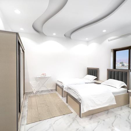 Comfortable & Big Family Apartments 10Mins Drive To Al-Masjid -Nabawi - Nozol Noor 2 Medina Eksteriør bilde