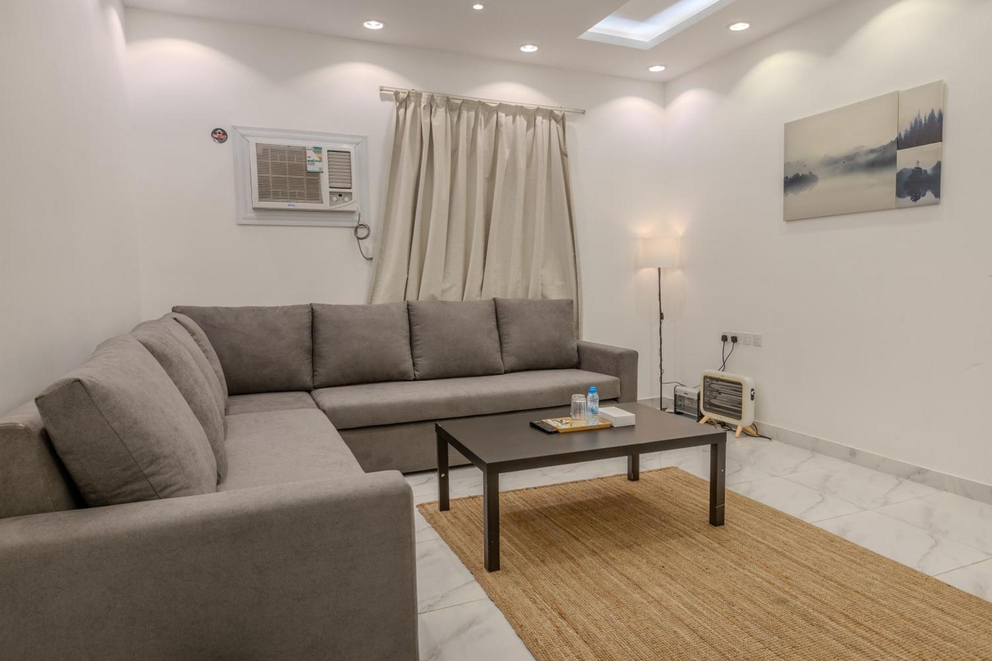 Comfortable & Big Family Apartments 10Mins Drive To Al-Masjid -Nabawi - Nozol Noor 2 Medina Eksteriør bilde