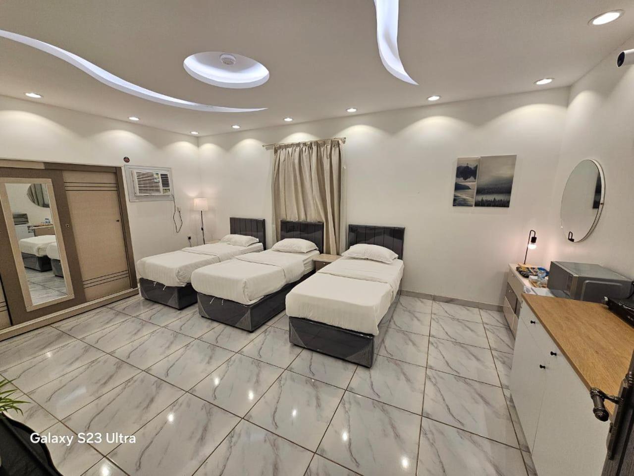 Comfortable & Big Family Apartments 10Mins Drive To Al-Masjid -Nabawi - Nozol Noor 2 Medina Eksteriør bilde